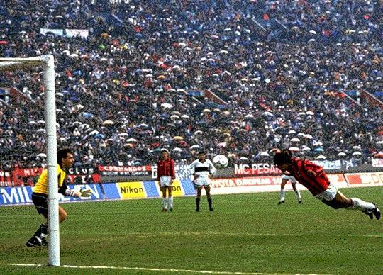  亚历山大全面发挥，雷霆客场力挫卫冕冠军